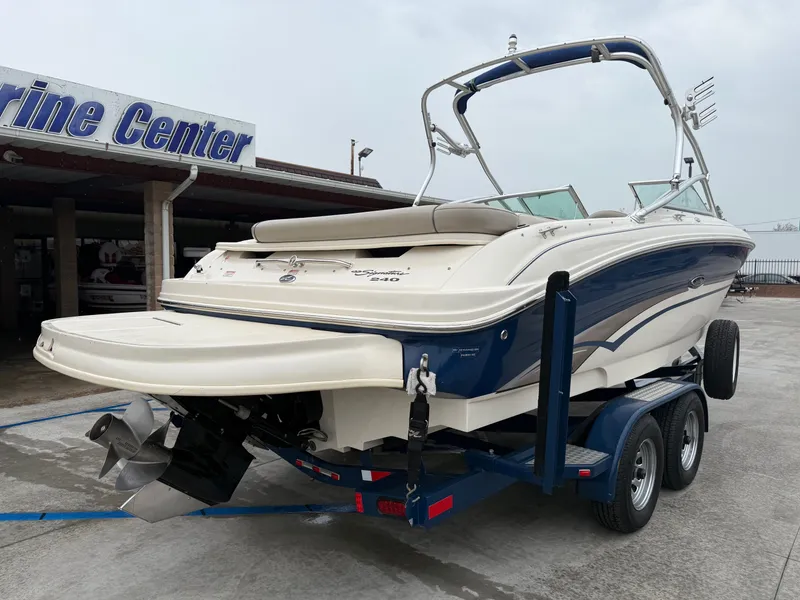 Slide: The Image of Sea Ray 240 Bow Rider w/ 6.2MPI Mercury 2003 - 14