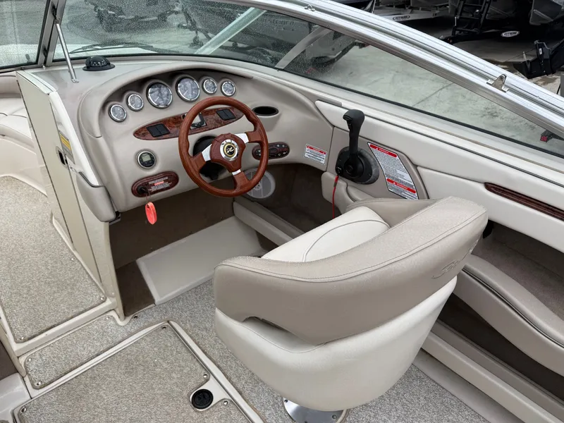 Slide: The Image of Sea Ray 240 Bow Rider w/ 6.2MPI Mercury 2003 - 8