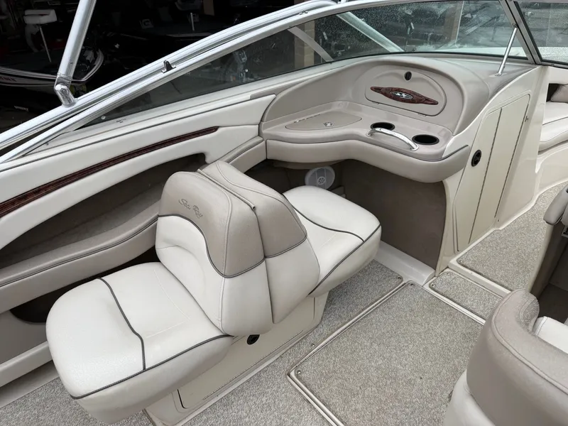 Slide: The Image of Sea Ray 240 Bow Rider w/ 6.2MPI Mercury 2003 - 9