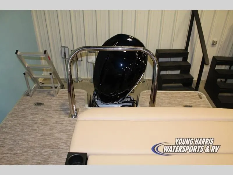 Slide: The Image of Godfrey 2286SFLX 2026 - 4