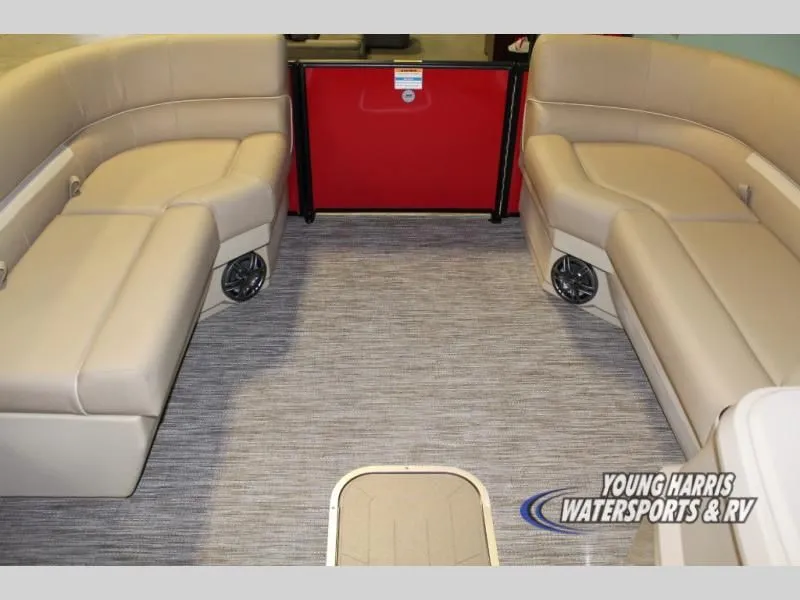 Slide: The Image of Godfrey 2286SFLX 2026 - 8