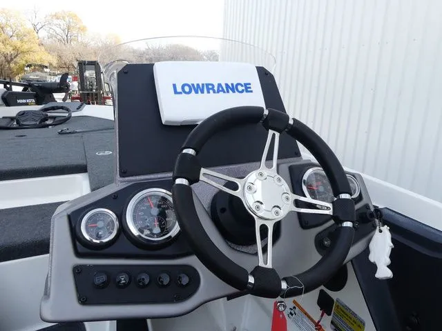 Slide: The Image of Ranger Z175 2017 - 15