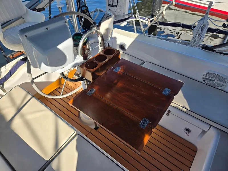 Slide: The Image of Freedom F-38 1991 - 76