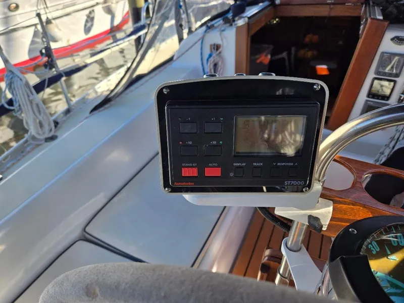 Slide: The Image of Freedom F-38 1991 - 79