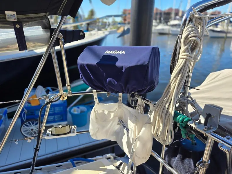 Slide: The Image of Freedom F-38 1991 - 91