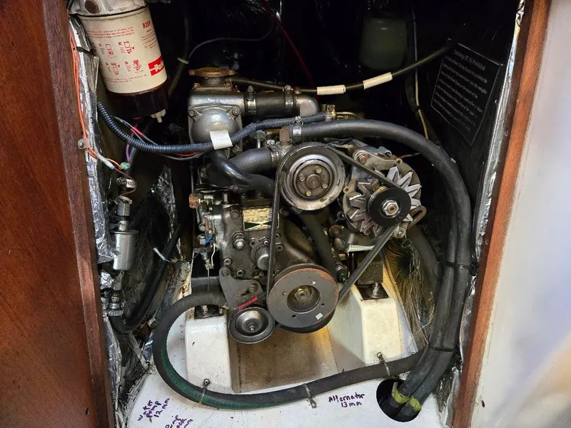 Slide: The Image of Freedom F-38 1991 - 95