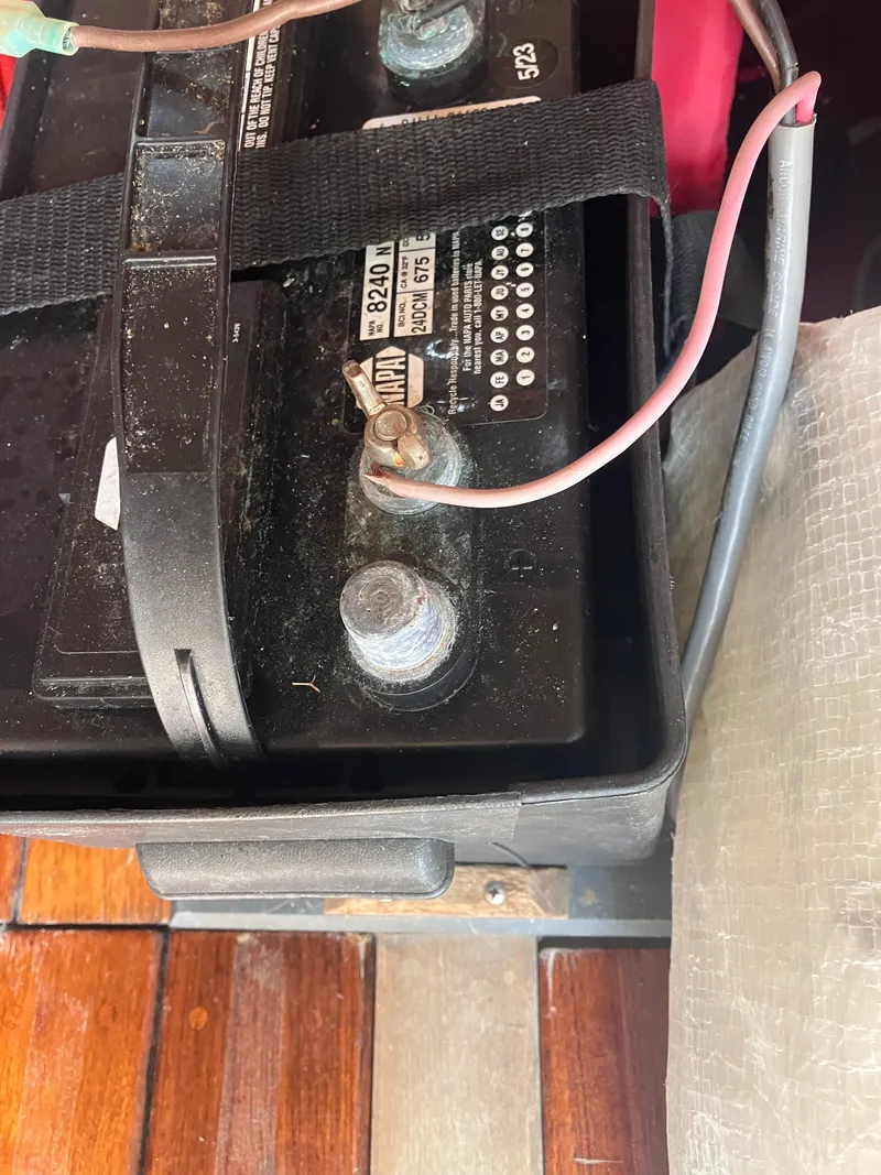 Slide: The Image of Boat battery in a 1995 Edey & Duff Stuart Knockabout. - 22