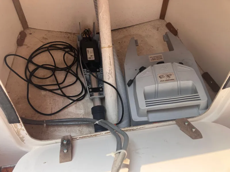 Slide: The Image of Interior of a 1995 Edey & Duff Stuart Knockabout boat with cables. - 24