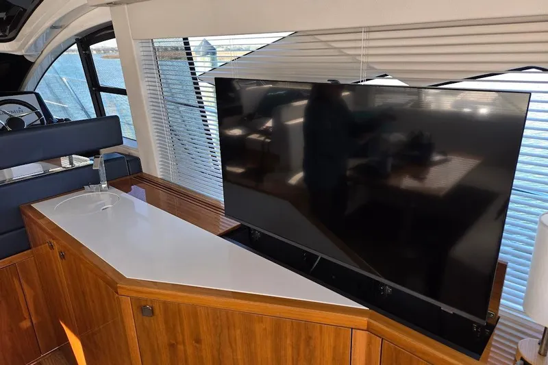 Slide: The Image of Interior of 2019 Sunseeker Predator 50 yacht with mounted flat-screen TV. - 50