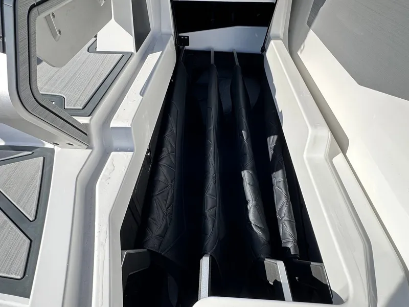 Slide: The Image of Nautique Super Air Nautique G23 Paragon 2026 - 23