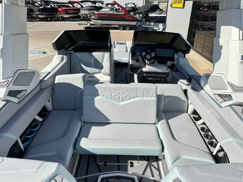 Slide: The Image of Nautique Super Air Nautique G23 Paragon 2026 - 26