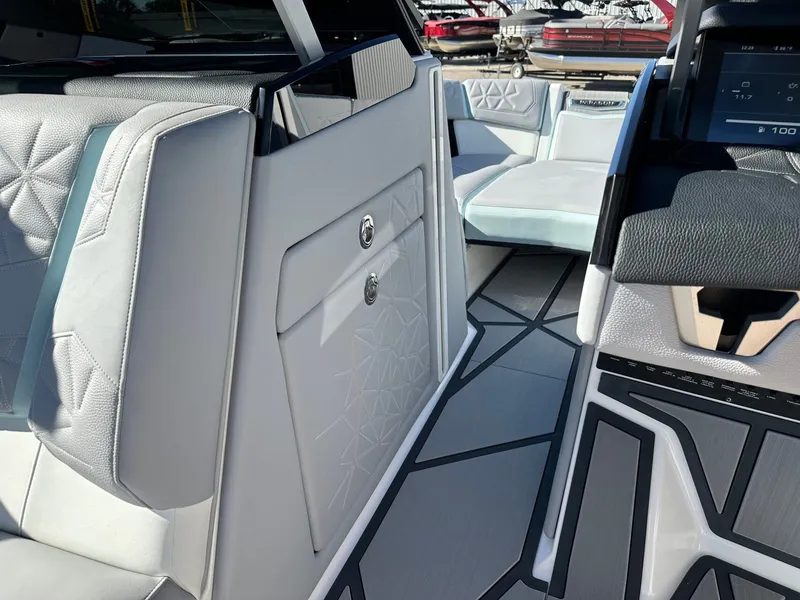 Slide: The Image of Nautique Super Air Nautique G23 Paragon 2026 - 51