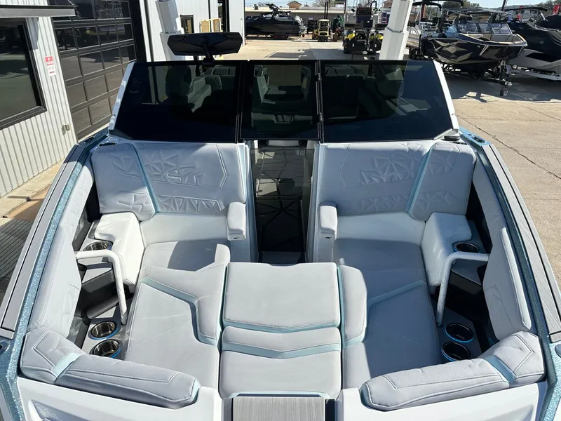 Slide: The Image of Nautique Super Air Nautique G23 Paragon 2026 - 56
