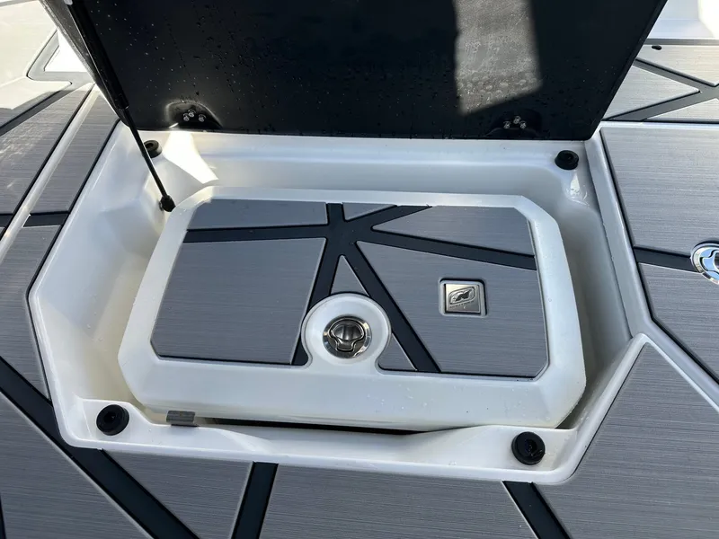 Slide: The Image of Nautique Super Air Nautique G23 Paragon 2026 - 61