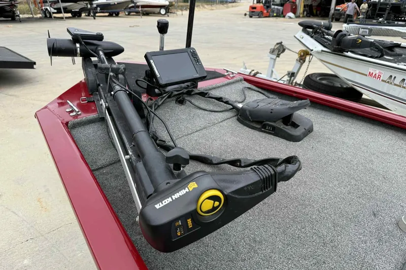 Slide: The Image of 2020 Bass Tracker PT 160 boat with trolling motor and fish finder. - 9