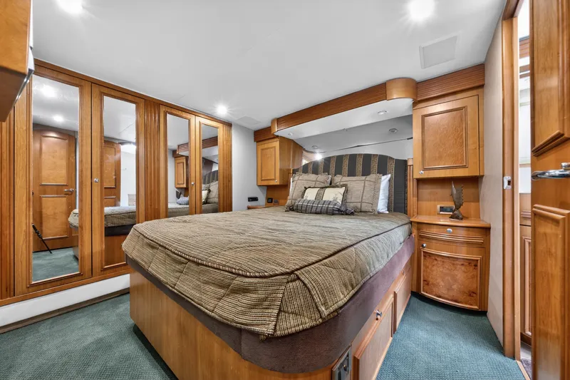 Slide: The Image of Master Stateroom - 30