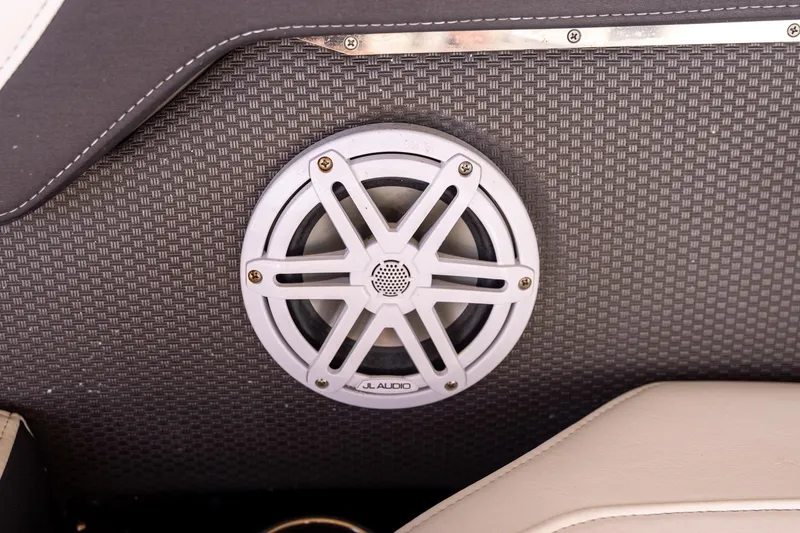 Slide: The Image of Speaker on 2022 Monterey 275SS Super Sport boat interior panel. - 17