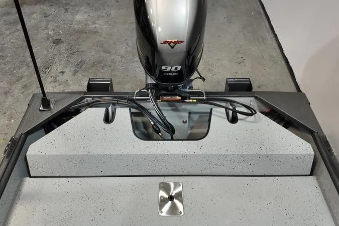 Slide: The Image of 2025 SeaArk Shadow 18T boat with Yamaha 90 engine, rear view. - 6