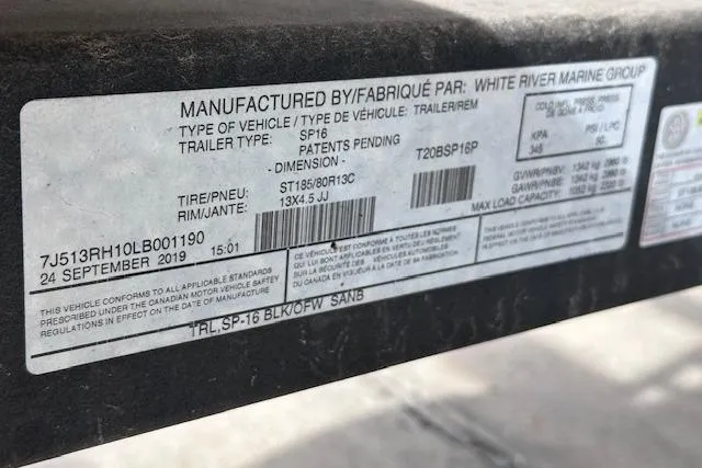 Slide: The Image of Label on Sun Tracker Bass Buggy 16 DLX trailer, manufactured by White River Marine Group. - 28