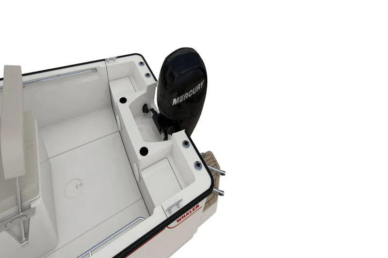 Slide: The Image of Boston Whaler 190 Montauk 2026 - 23
