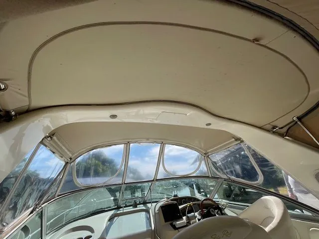 Slide: The Image of Sea Ray 340 Sundancer 2001 - 6