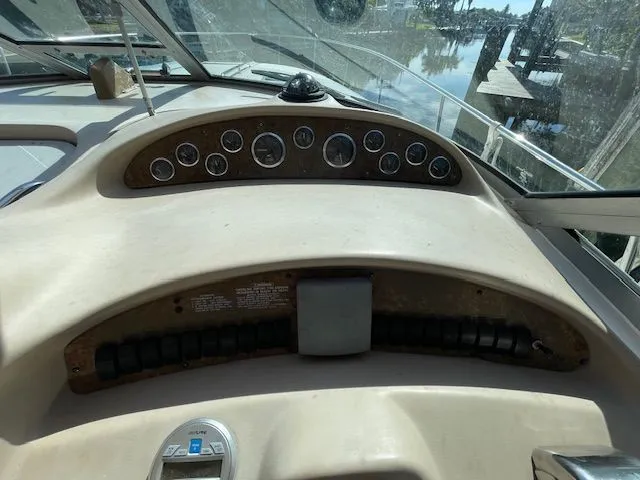 Slide: The Image of Sea Ray 340 Sundancer 2001 - 8