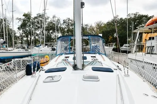 Slide: The Image of Anchor windlass on 2008 Beneteau Oceanis 46 sailboat deck. - 26