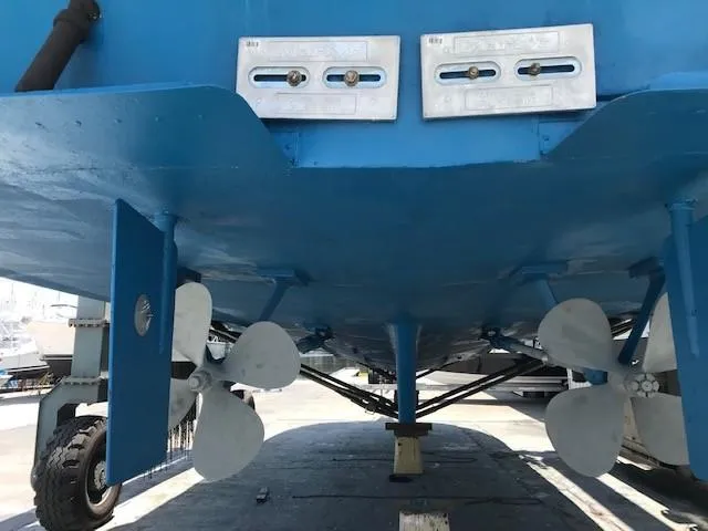 Slide: The Image of Luxurious bedroom interior of a 1988 Jefferson 52 Monticello yacht with elegant decor. - 40