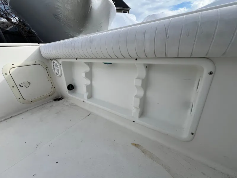 Slide: The Image of Sport-Craft 241 Walkaround 2001 - 10