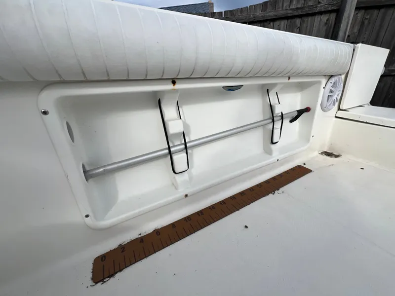 Slide: The Image of Sport-Craft 241 Walkaround 2001 - 11