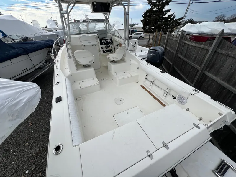 Slide: The Image of Sport-Craft 241 Walkaround 2001 - 18