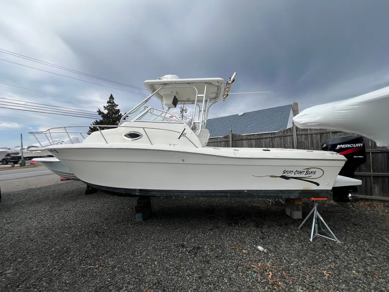 Slide: The Image of Sport-Craft 241 Walkaround 2001 - 2