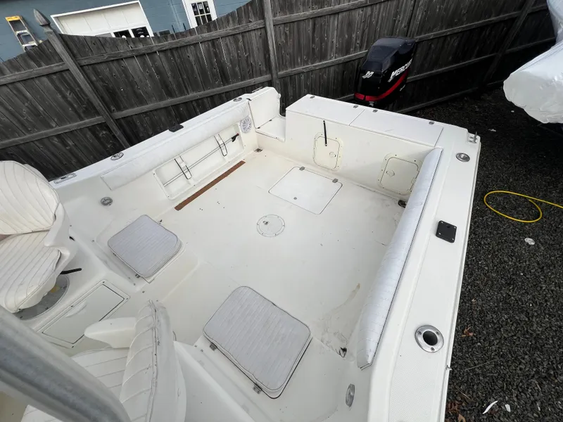 Slide: The Image of Sport-Craft 241 Walkaround 2001 - 9