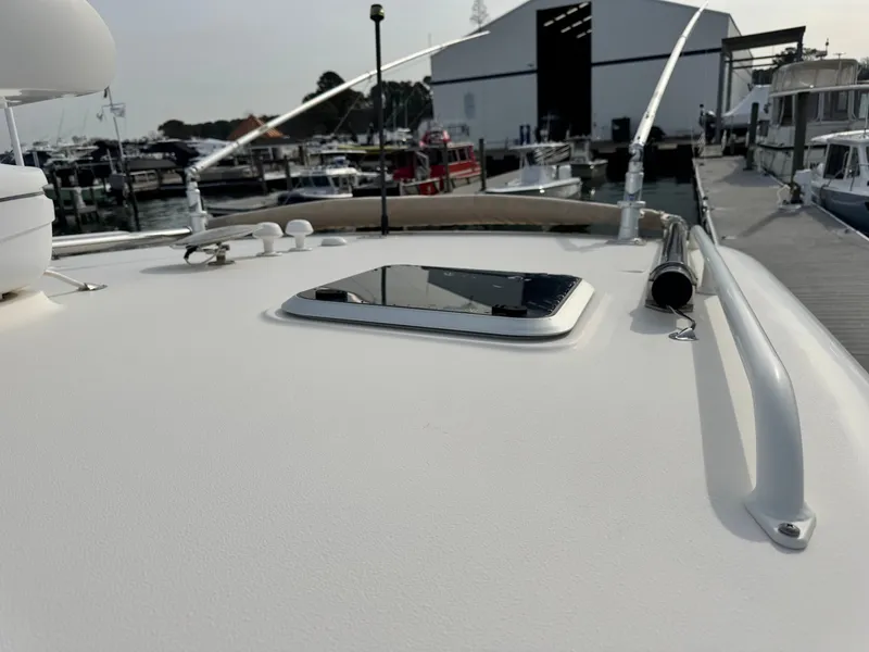 Slide: The Image of Pursuit OS 375 Offshore 2011 - 13