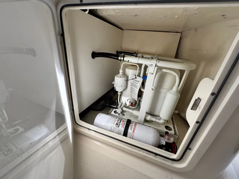 Slide: The Image of Pursuit OS 375 Offshore 2011 - 46