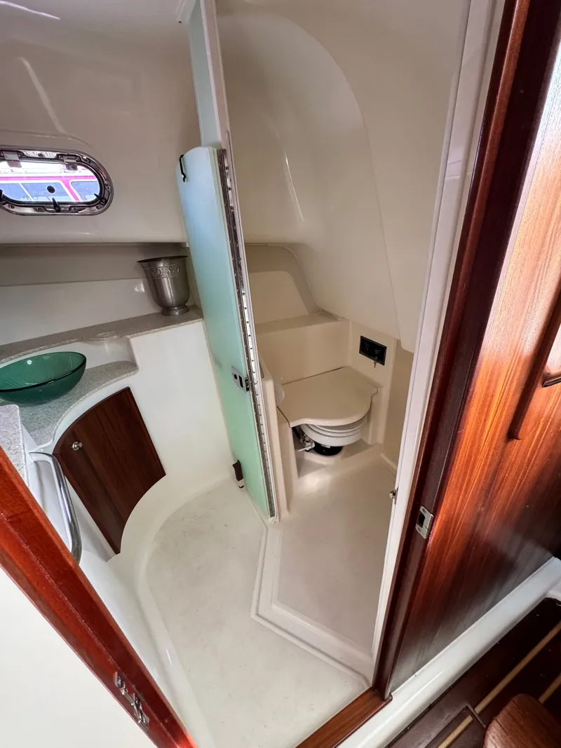 Slide: The Image of Pursuit OS 375 Offshore 2011 - 52