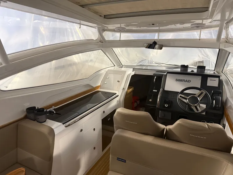 Slide: The Image of Interior of Nimbus Weekender 9 boat, model year 2024. - 6