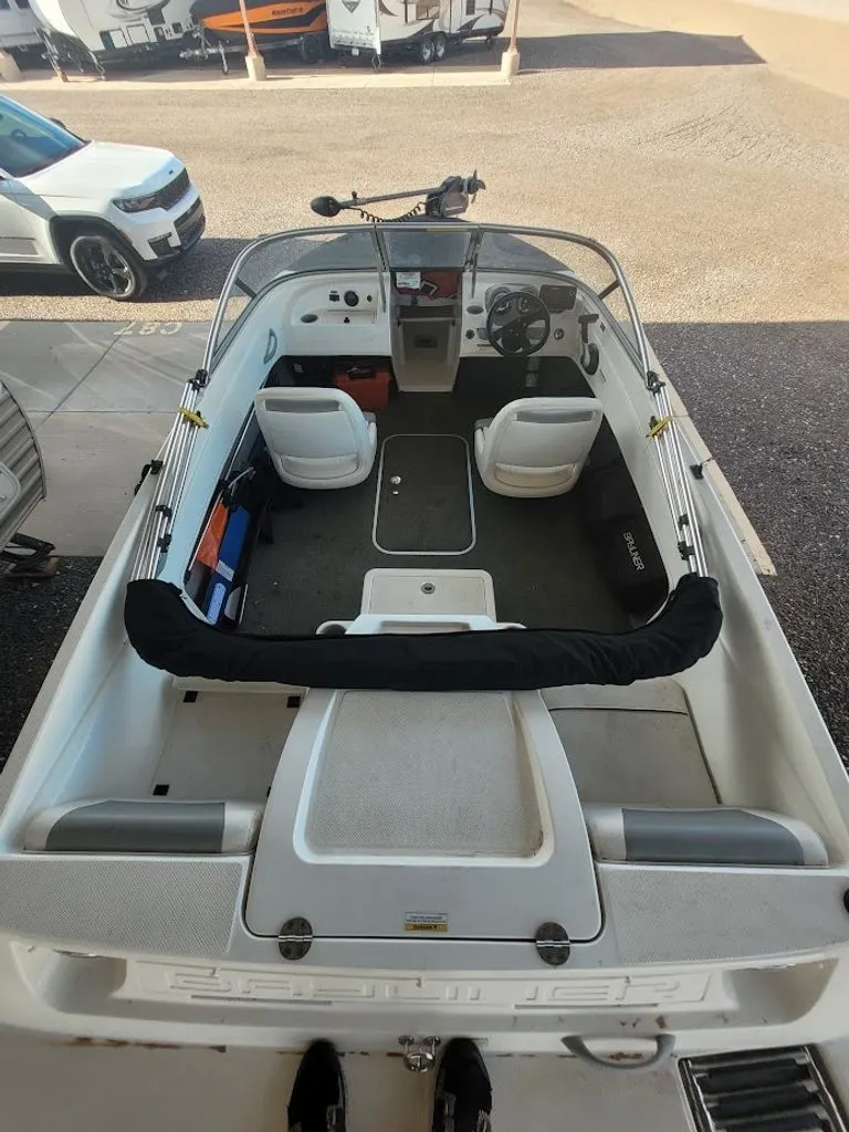 Slide: The Image of Bayliner 175 2013 - 2