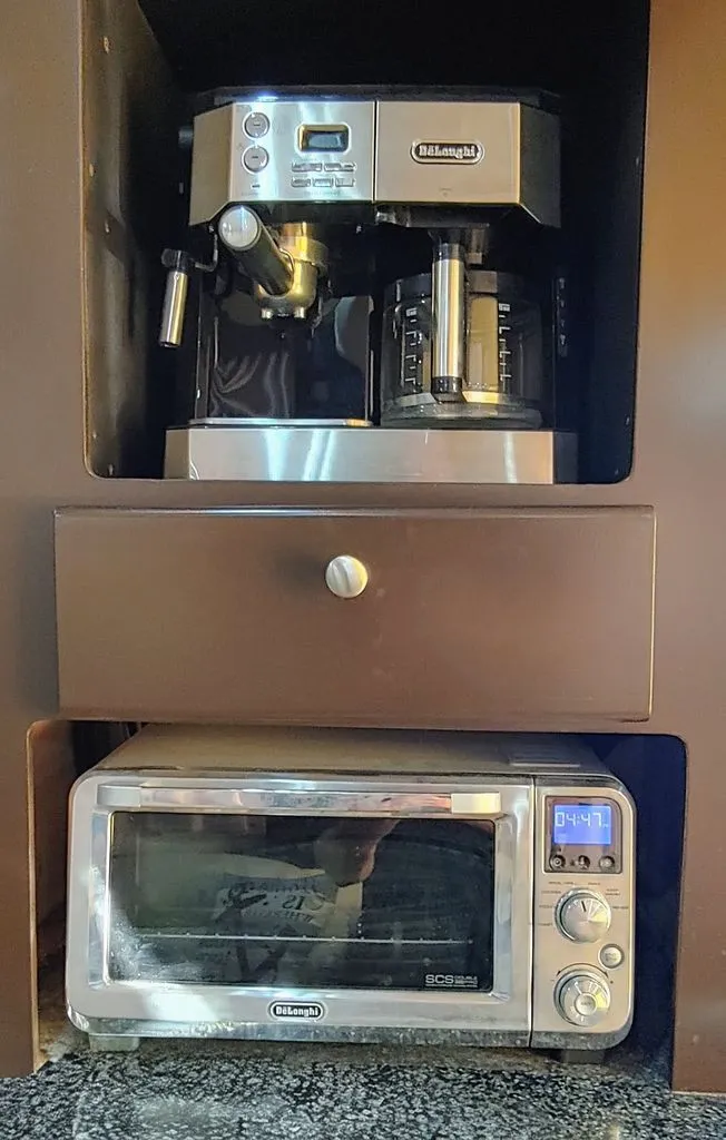 Slide: The Image of Carver 370 Voyager 1999 - 10