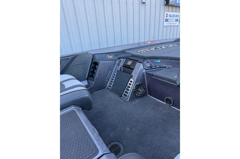 Slide: The Image of 2018 Ranger Z520L boat with Mercury Pro XS engine, parked outdoors. - 6