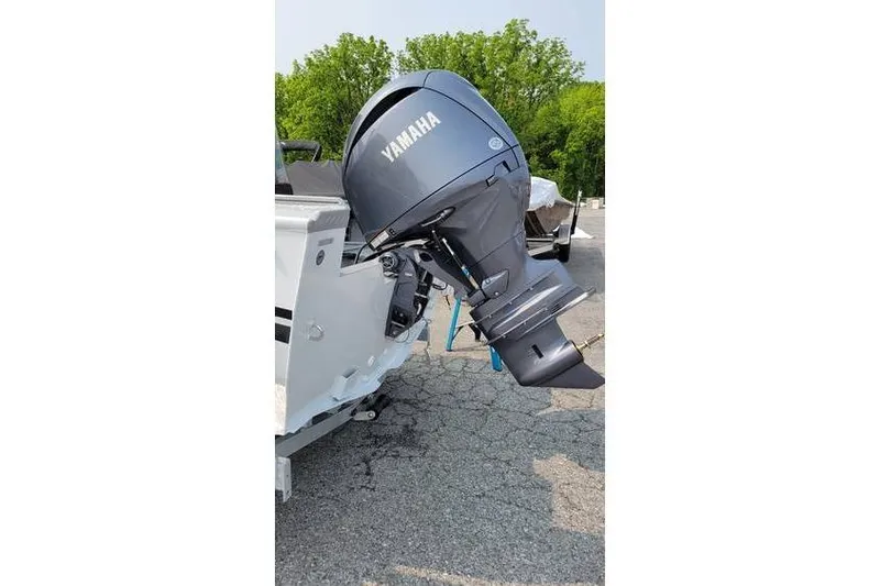 Slide: The Image of 2026 Smoker Craft Phantom 18 X2 with Yamaha 150 hp outboard motor. - 27