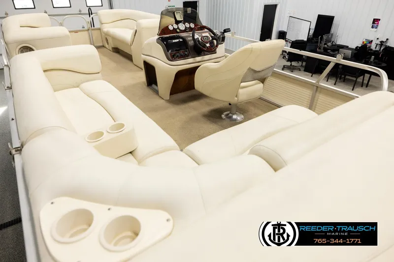 Slide: The Image of 2006 Sun Tracker Party Barge 22 Regency Edition with luxurious seating and modern helm. - 10