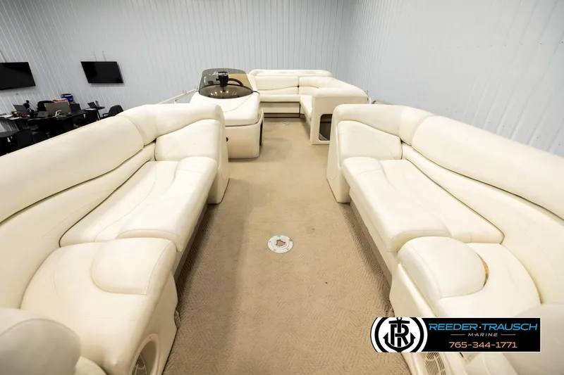 Slide: The Image of 2006 Sun Tracker Party Barge 22 Regency Edition with spacious seating and elegant interior. - 12