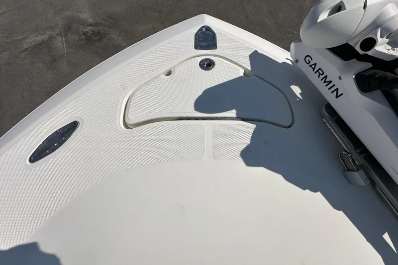 Slide: The Image of 2003 Hydra-Sports Vector 2600 CC boat detail with clear sky background. - 57