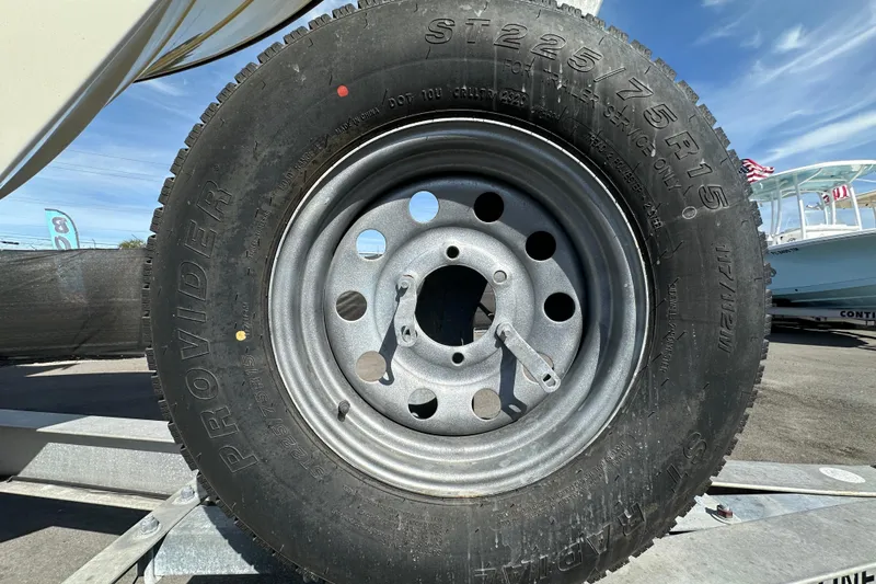 Slide: The Image of Close-up of Yamaha LF200TXRB engine part on 2003 Hydra-Sports Vector 2600 CC boat. - 90