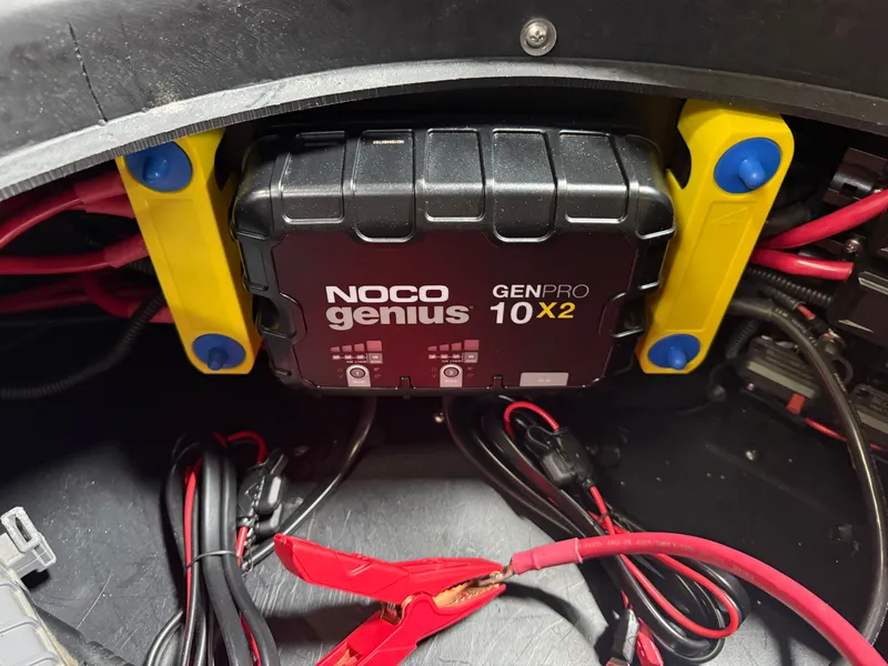 Slide: The Image of Bentley Pontoons Elite 300HP 253 Admiral Quad Lounge Tritoon 2026 - 25