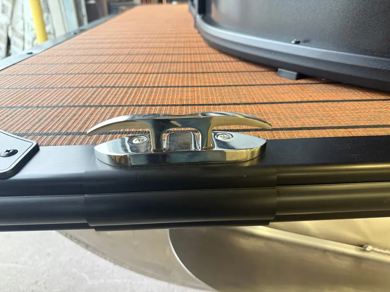 Slide: The Image of Bentley Pontoons Elite 300HP 253 Admiral Quad Lounge Tritoon 2026 - 49