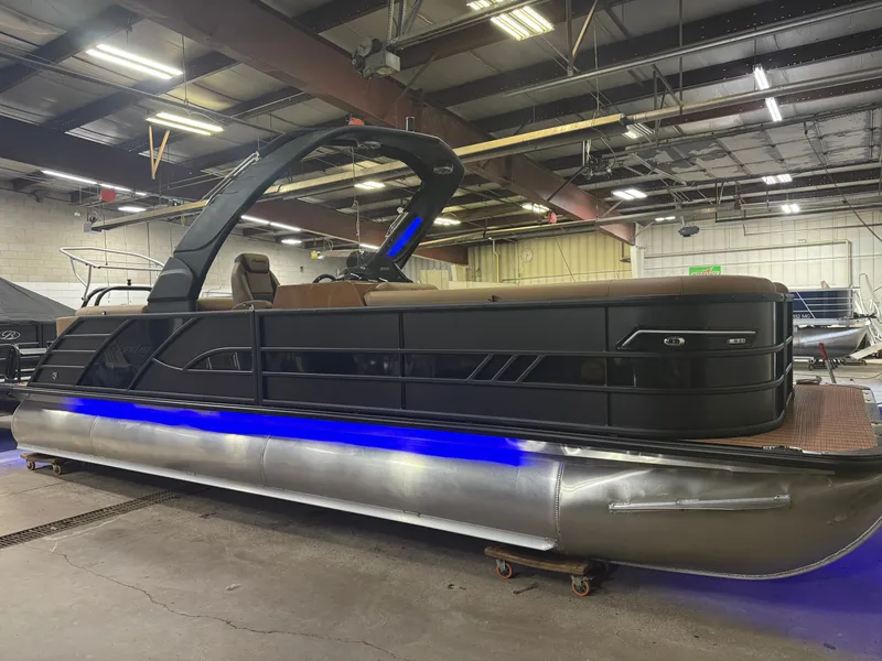 Slide: The Image of Bentley Pontoons Elite 300HP 253 Admiral Quad Lounge Tritoon 2026 - 62