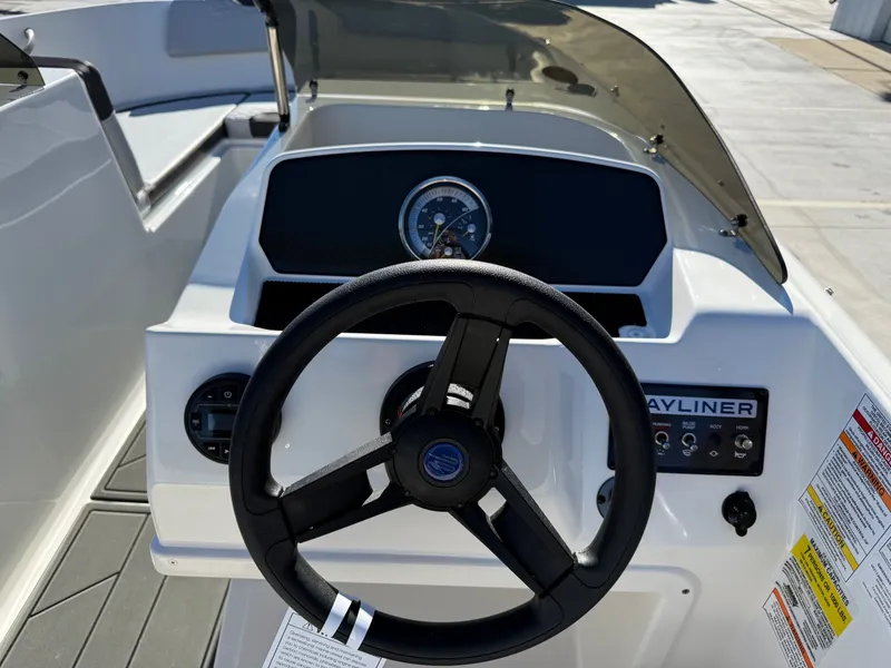 Slide: The Image of Bayliner M17 w/ 90HP Mercury 2026 - 6