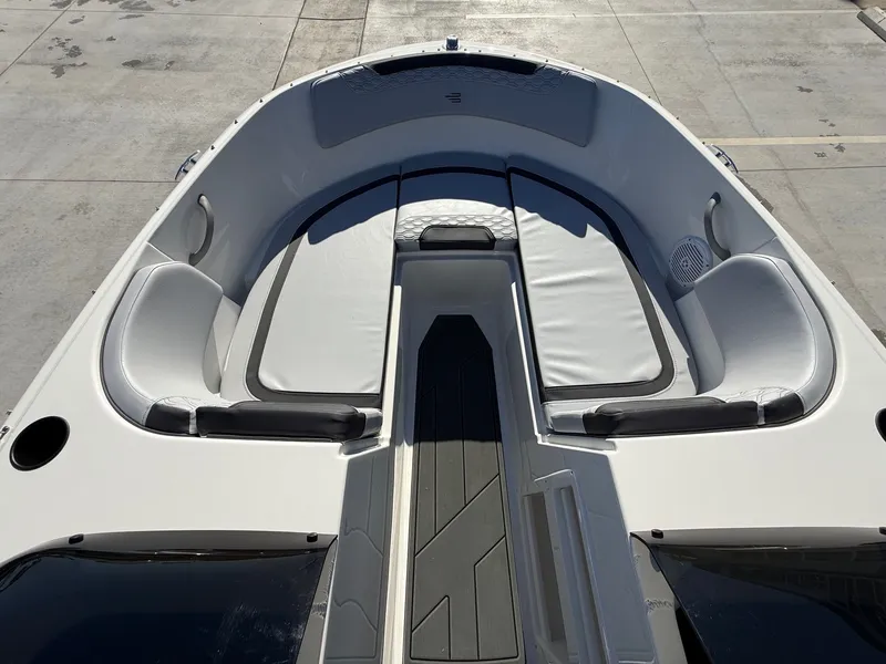 Slide: The Image of Bayliner M17 w/ 90HP Mercury 2026 - 8